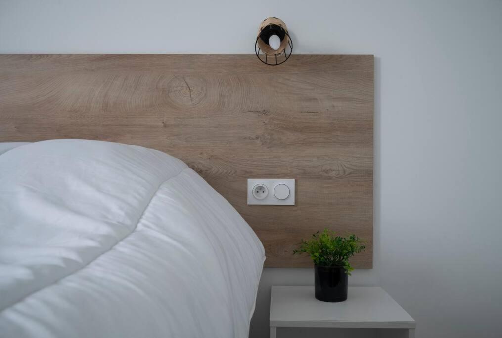 Les Forges Fond Apartman Avoine Kültér fotó