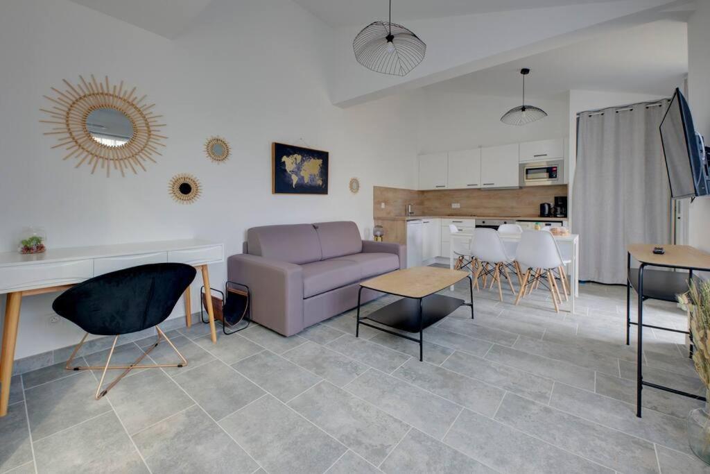 Les Forges Fond Apartman Avoine Kültér fotó